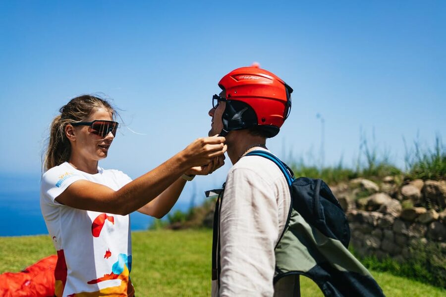Cefalù: Tandem Paragliding Flight and GoPro13 Video - Languages, Group Size, and Why That Affects Your Comfort
