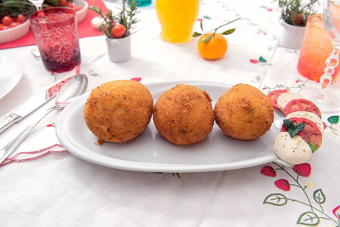 Cesarine: Home Cooking Class & Meal with a Local in Catania - What’s included in the price (and why value here isn’t just about food)