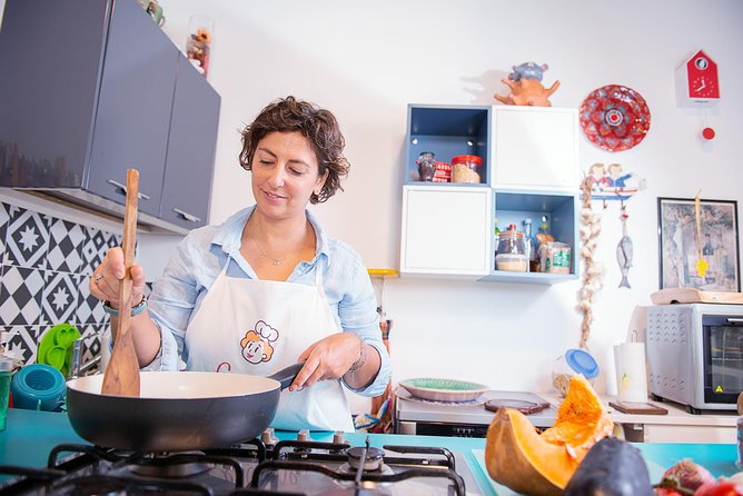 Cesarine: Home Cooking Class & Meal with a Local in Palermo - The “stop” you’re really taking: your host’s Palermo kitchen