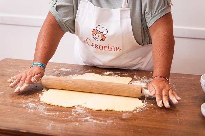 Cesarine: Small group Pasta and Tiramisu class in Catania - Meeting in Catania and Planning Your 3-Hour Evening
