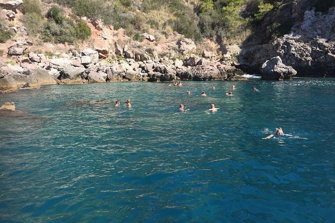 Coast to Coast from Taormina -2 HOURS MINI- CRUISE ISOLABELLA - Isola Bella: The Bay of Naxos in Mini Form