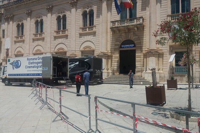 Commissario Montalbano day tour - Punta Secca: Montalbano’s Beach House Area and Lunch Time