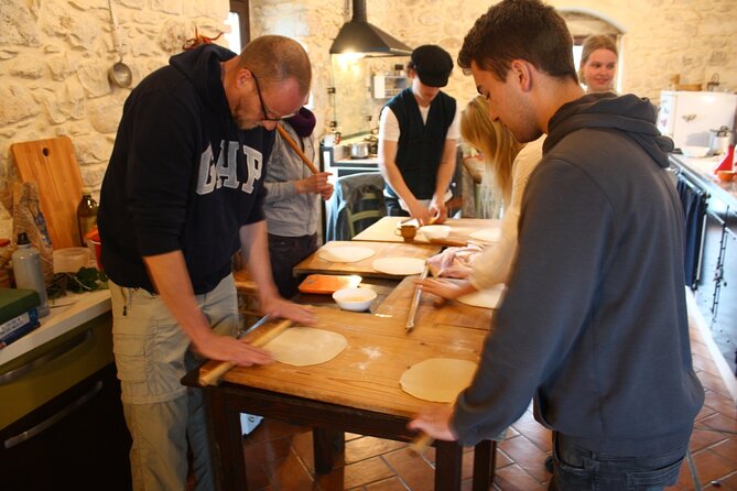 Cooking class in the countryside with Simona - Key things to know before you go
