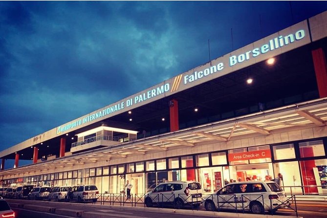 Costa Verde HOTEL Cefalù, for Palermo airport, Private Transfer - The ride itself: car type, timing, and luggage rules