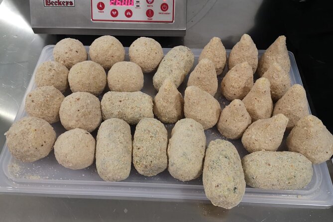 Course of Arancini and Almond Paste in Catania - Where It Starts in Catania (and How to Get There Smoothly)