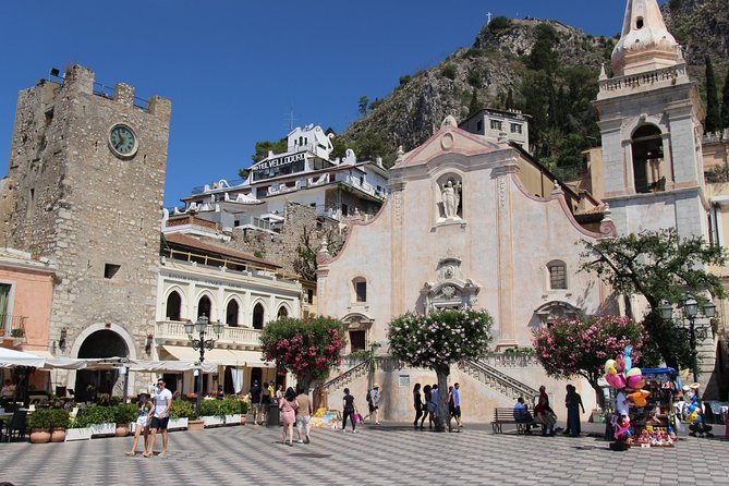 Custom Private Tours of Sicily - Caccamo castle and Cefalù as your seaside reset