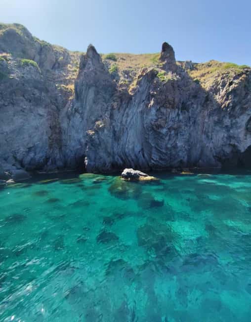 Da Lipari: Tour in Barca Panarea & Stromboli PICCOLO GRUPPO - Why This Panarea & Stromboli Boat Day Works So Well