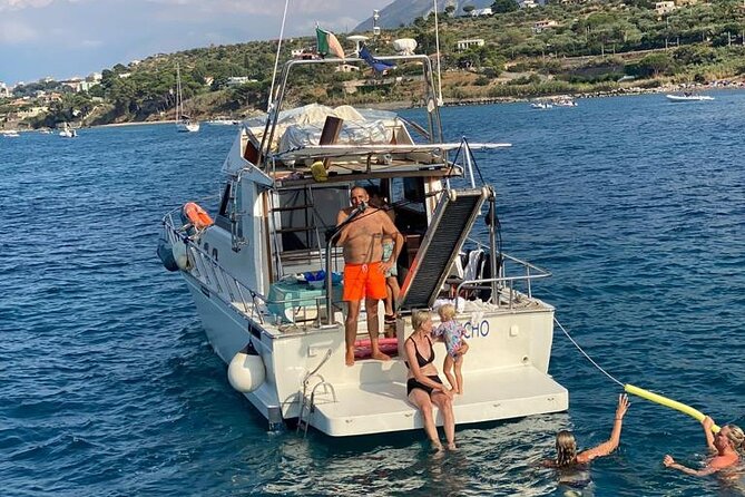 DA Palermo Day Boat Tour with Lunch on Board - Meeting at Cala: what timing and location mean for your day