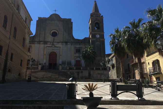Daily Biking in the Rural Sicily - Bikes, Equipment, and Sergio’s Style of Hosting