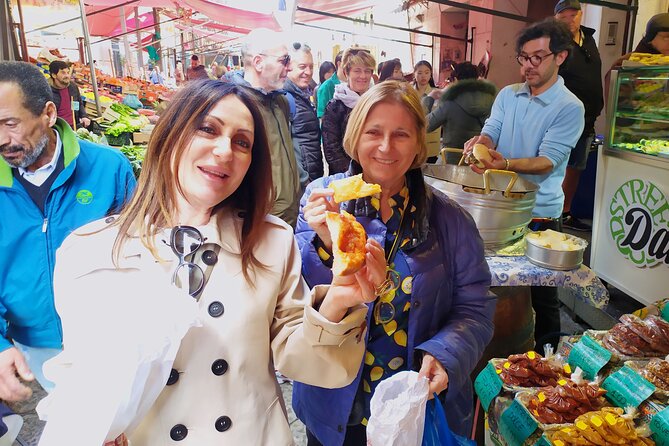 Discover Palermo in 3 hours. Art, history, markets and street food - Quattro Canti: the baroque square where the old city “clicks”