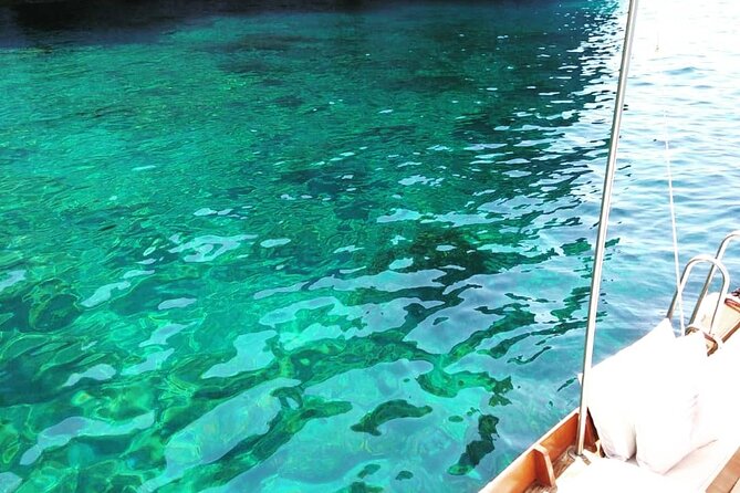 Discovering Lipari by boat (Private tour) - Getting on board smoothly: tickets, language, and where you start