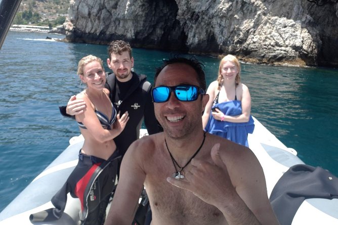 Diving for patented divers - Practical matters in Taormina: timing, language, and comfort