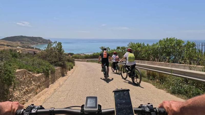 E-Bike: Adventure to the Scala dei Turchi, Sicilian Villages, and a food experience - Getting to the start in Agrigento without stress