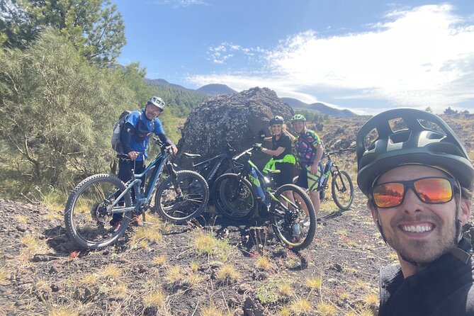 E-bike excursion on Etna - Why an Etna E-bike feels different than a bus tour