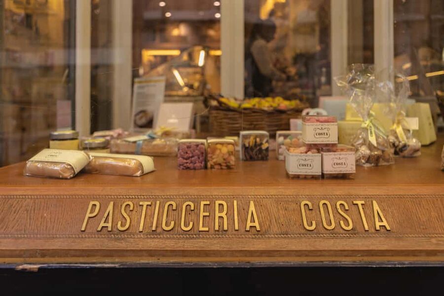 Eating Palermo: Evening Food & Wine Tour - Arancine, Panelle, Sfincione, and Caponata: The Fried-Comfort Core