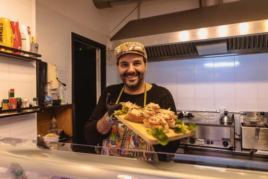 Eating Palermo: Evening Food & Wine Tour - Bar Costa Cannolo: Your Sweet Finale
