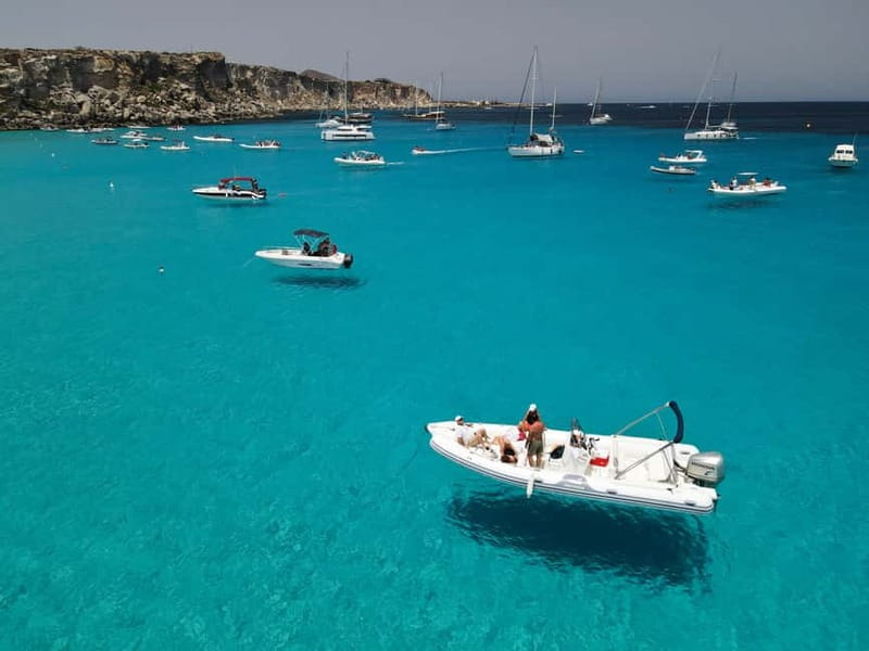 Egadi Boat Experience: Favignana & Levanzo from Trapani - Lovers’ Cave (Camera segreta): snorkel gear plus real exploration