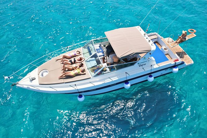 Egadi Islands Tour Favignana Levanzo by Boat with Lunch from Trapani - Lunch on Board: Pesto Pastas, Pane Cunzato, and Island-Style Eating