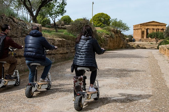 Electric scooter tour inside the Valley of the Temples Agrigento - The 2-hour flow inside Valle dei Templi (what you do with the scooter)