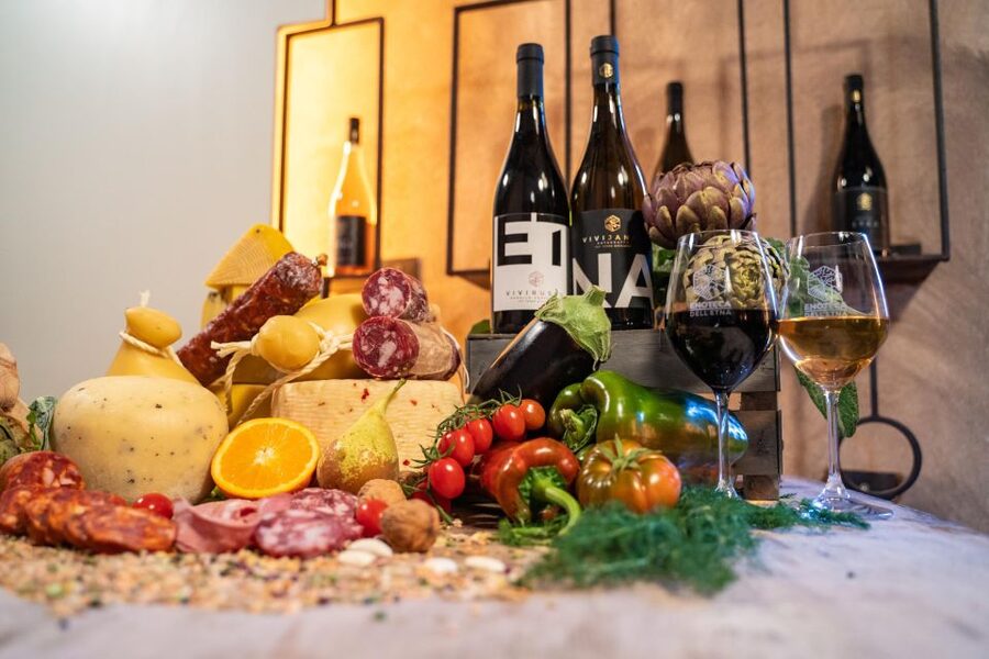 Enoteca dell'Etna: Iemu Spizzicannu Tasting - Ragalna Traditions Inside Palmento Arena