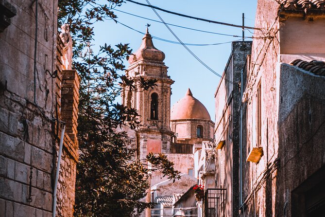 Erice walking-tour, the ancient village and local products (all incl) - Porta Trapani and the Matrice Church area: start grand, then slow down
