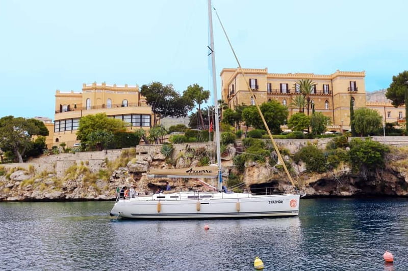 Escursione di mezza di giornata in barca a vela - Sailing by wind (and what happens when it doesn’t)