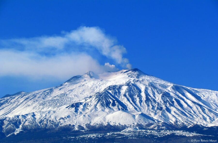 Etna excursion from Catania - Rifugio Sapienza at 1,900 meters: your 3-hour volcano window