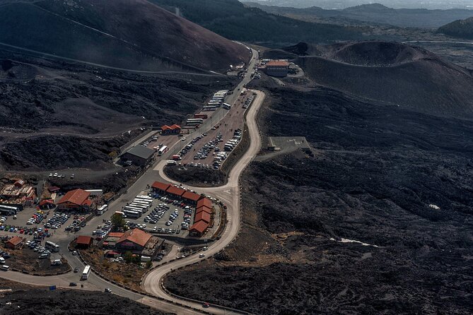 Etna: Group Helicopter Flight (30 Minutes from Fiumefreddo) - Pilot professionalism and what the experience feels like