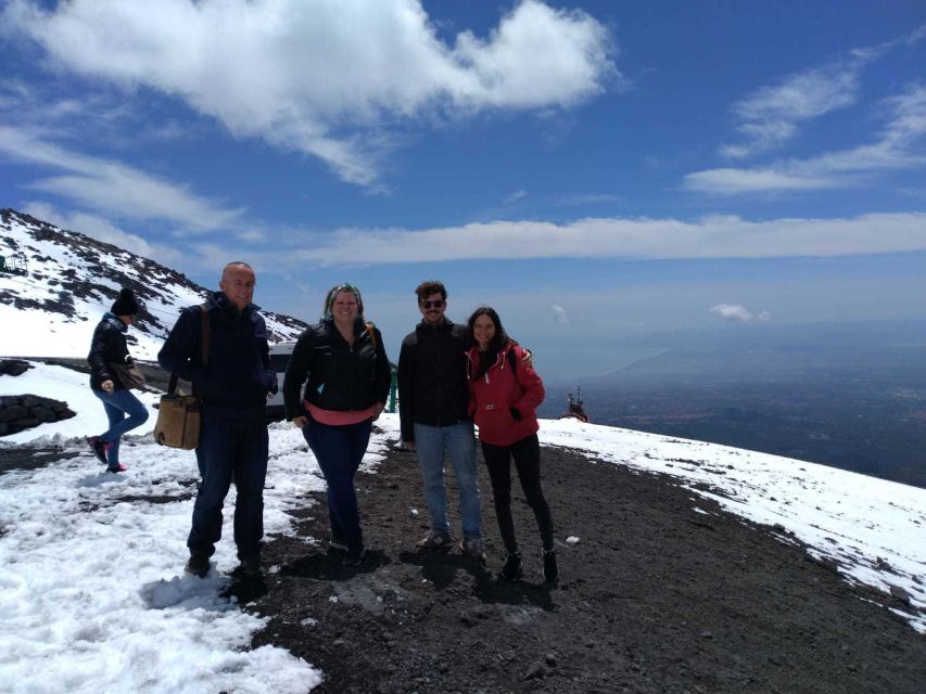 Etna: hiking to a stunning viewpoint over Valle del Bove - The Valle del Bove belvedere: your big balcony moment at around 2,500 m