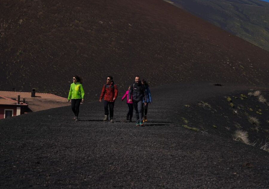 Etna: hiking to a stunning viewpoint over Valle del Bove - The walk back: don’t rush, and keep an eye on weather rules