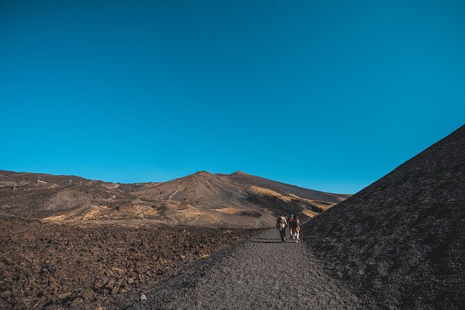 Etna Morning Tour from Catania - Silvestri Craters (Around 2000 Meters): Views, Wind, and a Manageable Walk