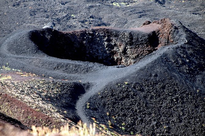 Etna Morning Trip - Getting there: pickup windows, meeting points, and group logistics