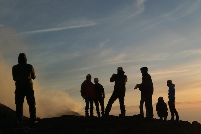 ETNA - Sunset at high altitude - Quick take: what makes this Etna sunset trek work