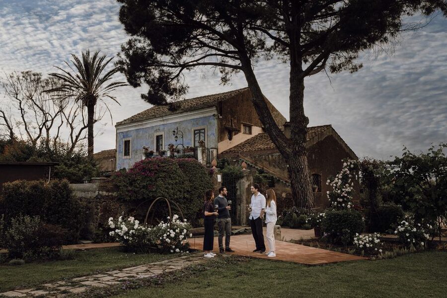 Etna Urban Winery, Vineyard Walk & Sunset Tasting Dinner - Meeting point and timing: how to make the 3.5 hours feel like enough