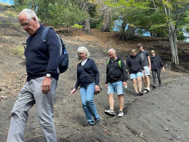 ETNA VOLCANO: Excursion to the Craters of 2002 - What to bring for Etna: your checklist for comfort