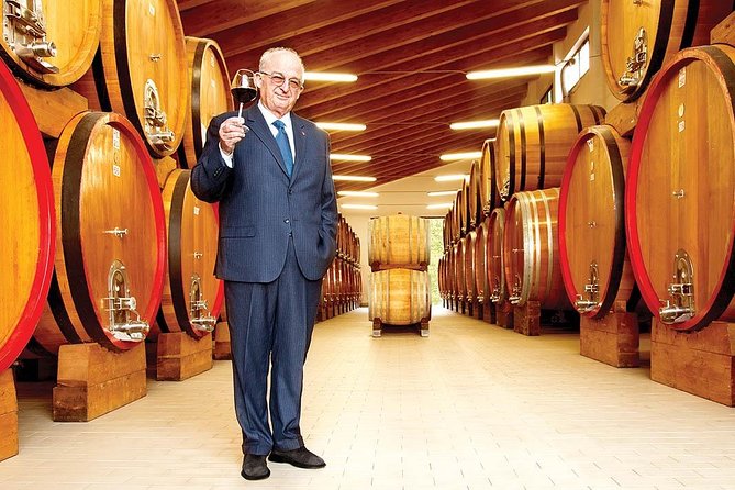 Etna Wine Tasting & Sicilian Lunch –Small Group Tour from Catania - Zafferana Etnea farm stop: honey, creams, and marmalades