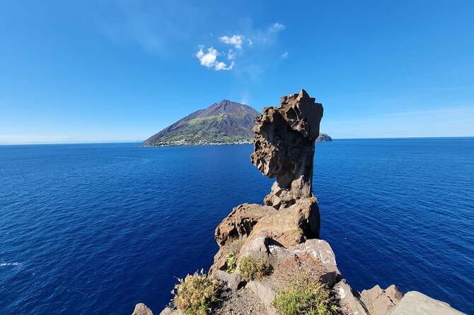 Exclusive tour of Stromboli island, Boat tour with Pasqualo - Why this Stromboli boat tour is worth your time (and not just another ride)