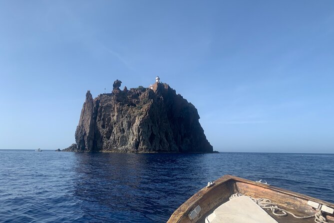 Exclusive tour of Stromboli island, Boat tour with Pasqualo - Ginostra: the quiet village stop you only get by boat
