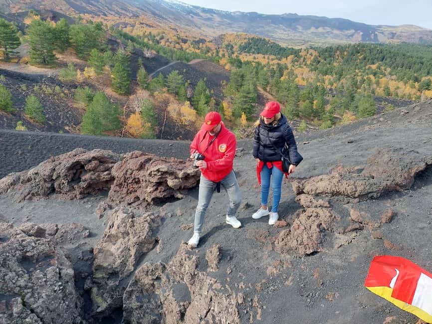 Excursion etna in FIAT CROSS 4X4 scarpe e giacche gratis - Taormina, the Aeolian Islands, and Calabria: those wide-open views