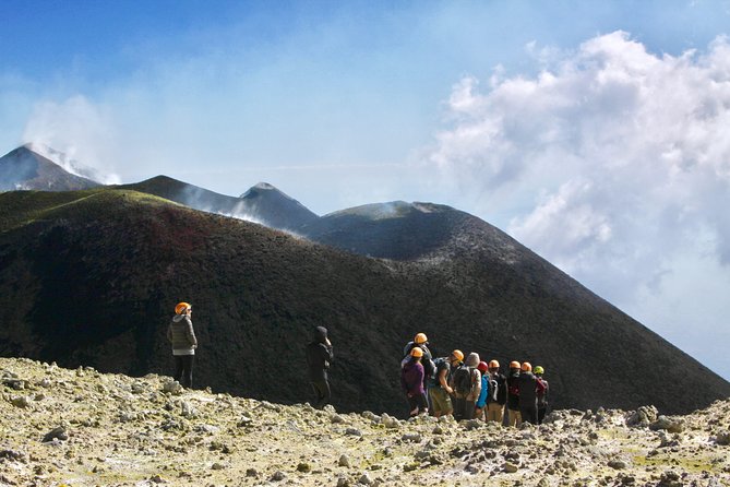 Excursion to the top of Etna |For good walkers (transport services not included) - The 4×4 ride to ~2,750 m: saving your energy for the real work