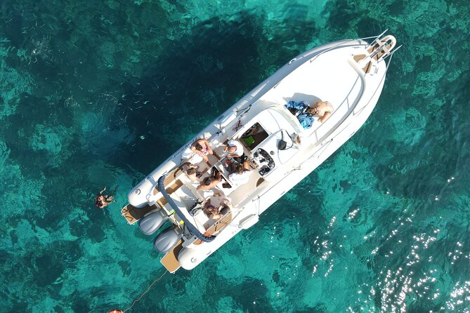 Favignana and Levanzo, Egadi islands tour by boat from Trapani - Setting off from Trapani: small-boat comfort starts at Columbus Yachting