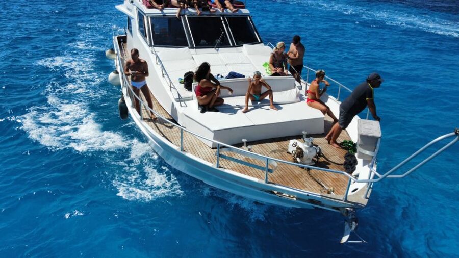 Favignana and Levanzo in relax with yacht Floen - Snorkeling gear, life vests, and the Lovers Cave swim