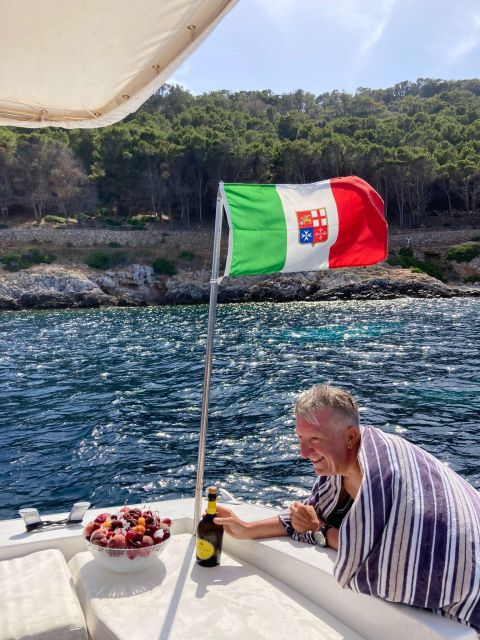 Favignana and Levanzo with Elisabetta II - Levanzo: seabed beauty, secret bays, and champagne tasting