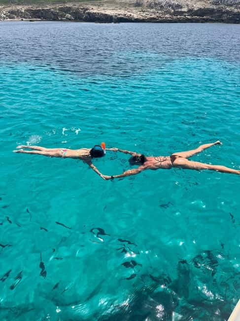 Favignana, Excursions by Dinghy from Marsala - Cala Rotonda and the Arch of Ulysses