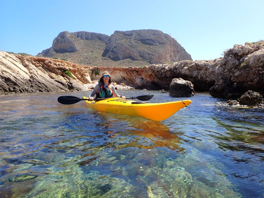 Favignana: kayak excursion, snorkelling and adventure - What the 9-Person Small Group Really Changes
