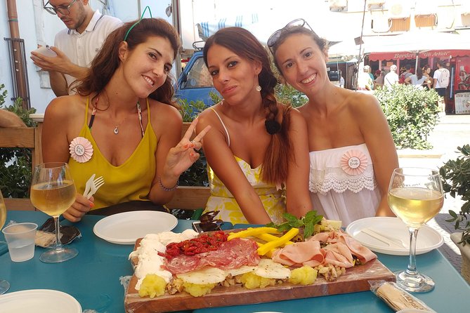 Food + City Tour tour in Ortigia with an authorized guide - Should you book Ortigia Flavour’s Food + City Tour?