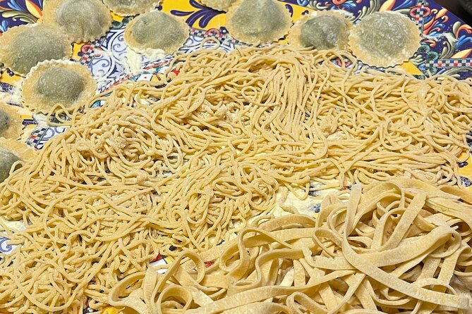 Fresh Pasta Private Cooking Class - The dinner part: sit down, drink, and learn local culture