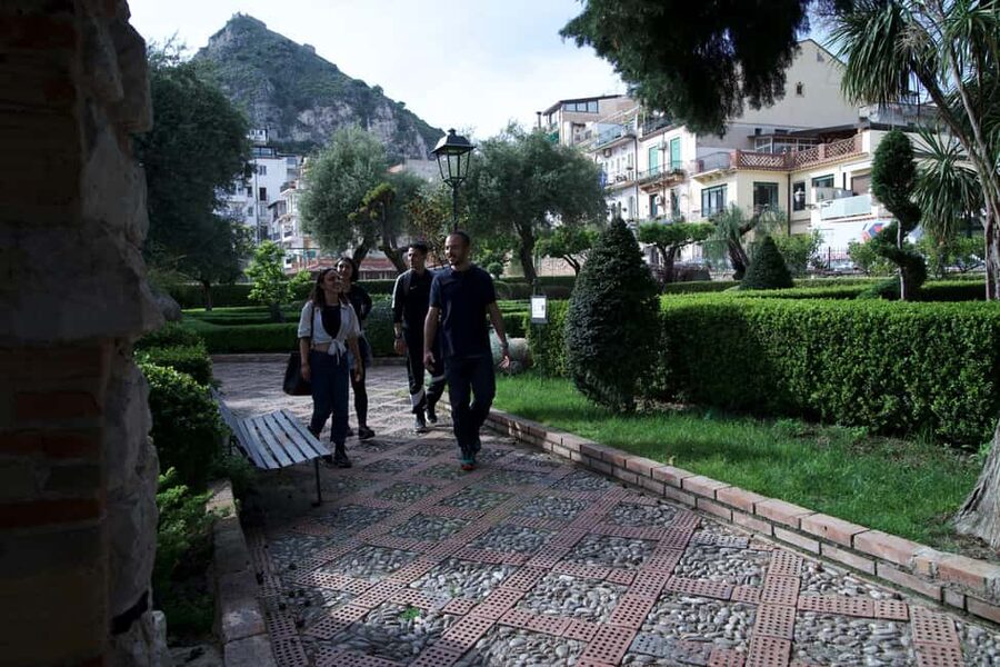 From Catania: Day Trip to Giardini Naxos and Taormina - Why This East Coast Sicily Route Works From Catania