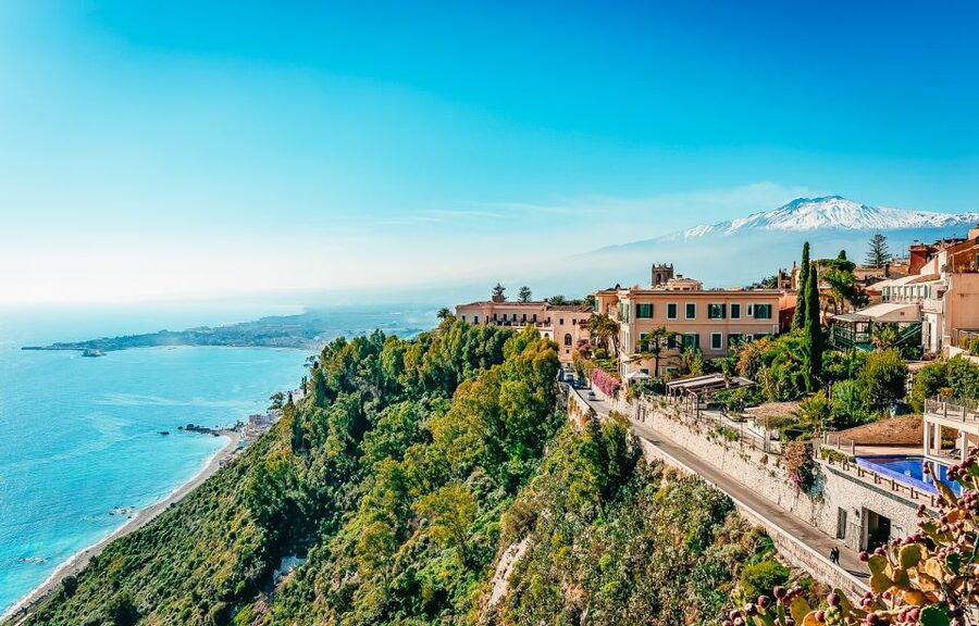 From Catania: Day Trip to Mount Etna and Taormina - Key Things You’ll Notice on This Etna and Taormina Day
