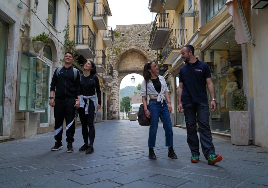 From Catania: Full-Day Mount Etna and Taormina Tour - Why Mount Etna + Taormina Works So Well Together